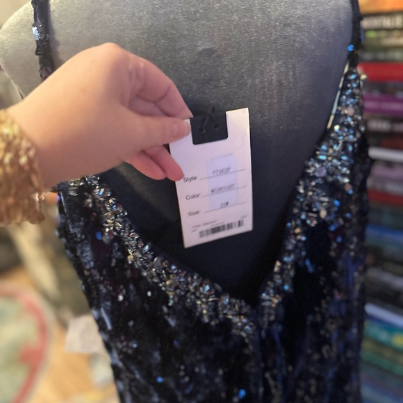 Mac Duggal Navy Sequin Dress - Picture 9 of 13